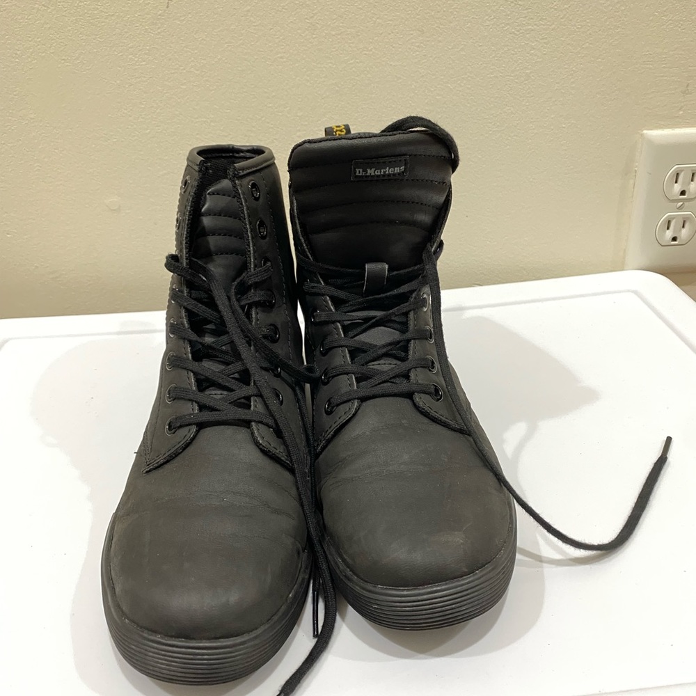 Dr.Martens SHERIDAN WOMEN'S MATTE CASUAL BOOTS